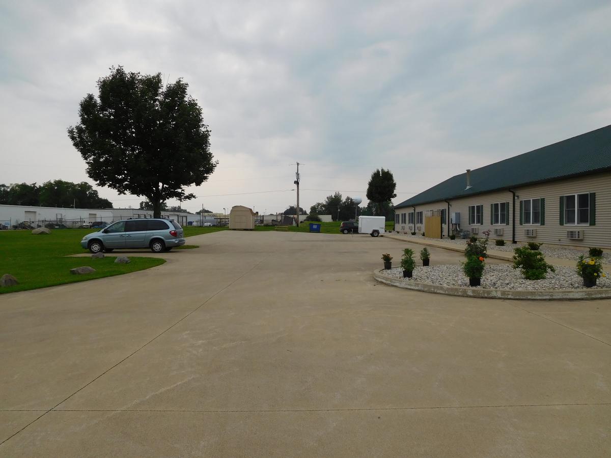 Attica Inn - thumb 9