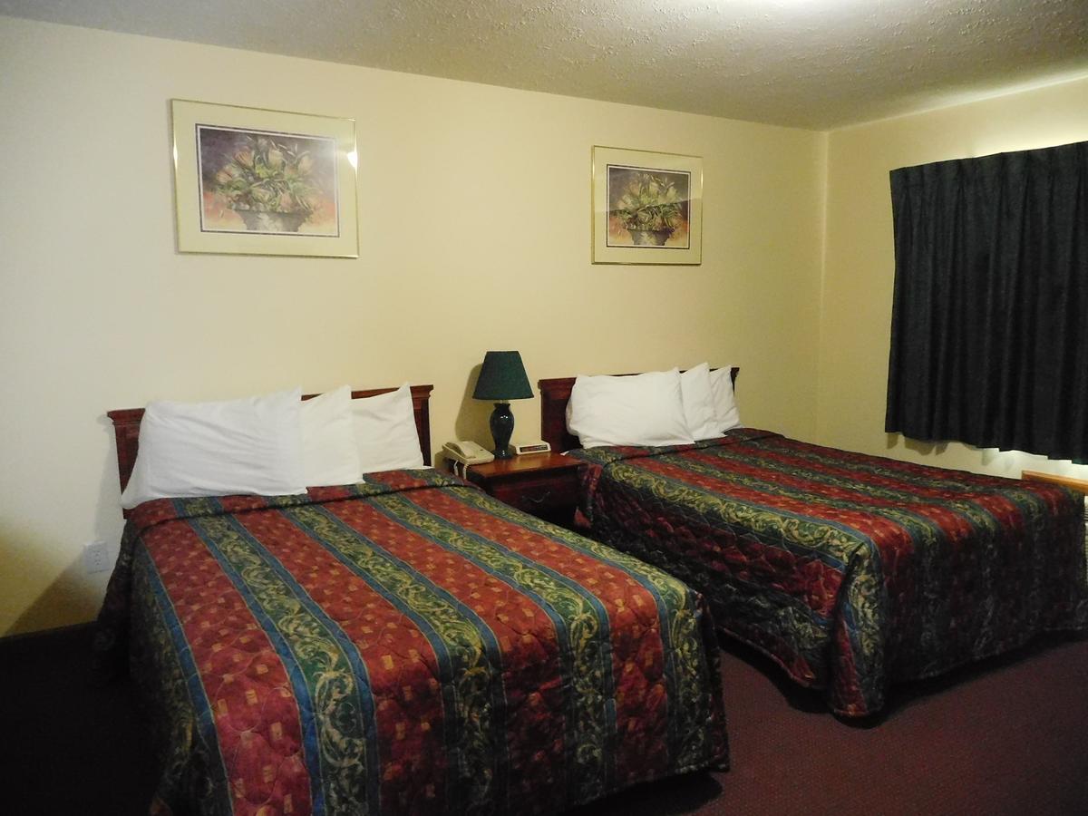 Attica Inn - thumb 32