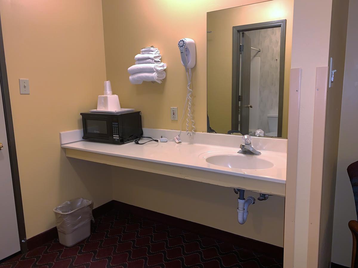 PATRIOT INN - thumb 18