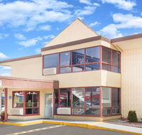 Travelodge by Wyndham Terre Haute - Accommodation Indiana