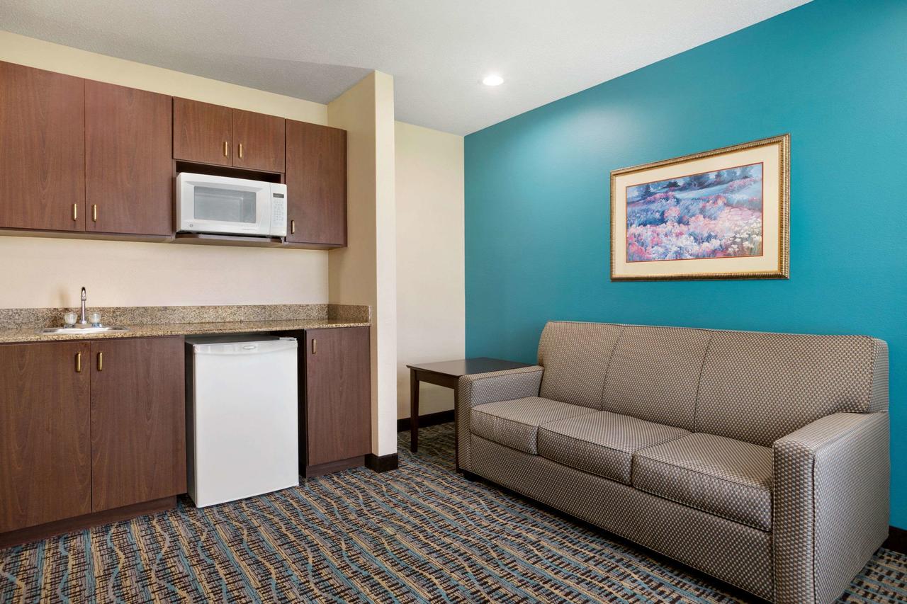 Baymont By Wyndham Evansville East - thumb 5