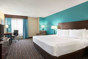 Baymont By Wyndham Evansville East