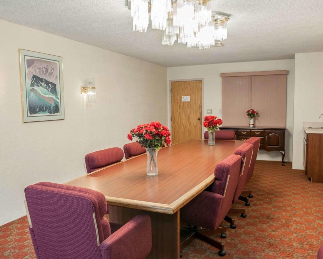 Quality Inn And Suites Indianapolis - thumb 12