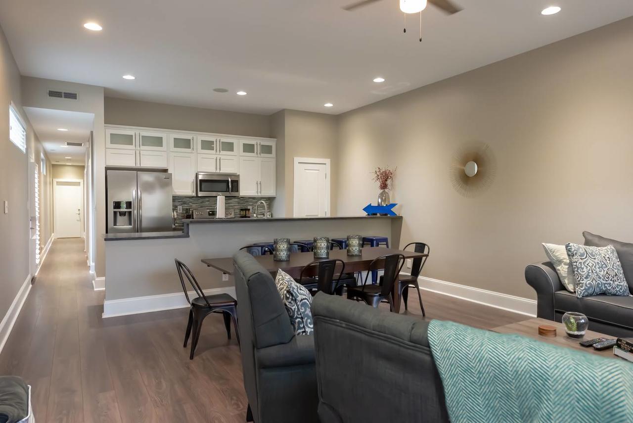 4 Bed 4 Bath Home In Indianapolis - thumb 38