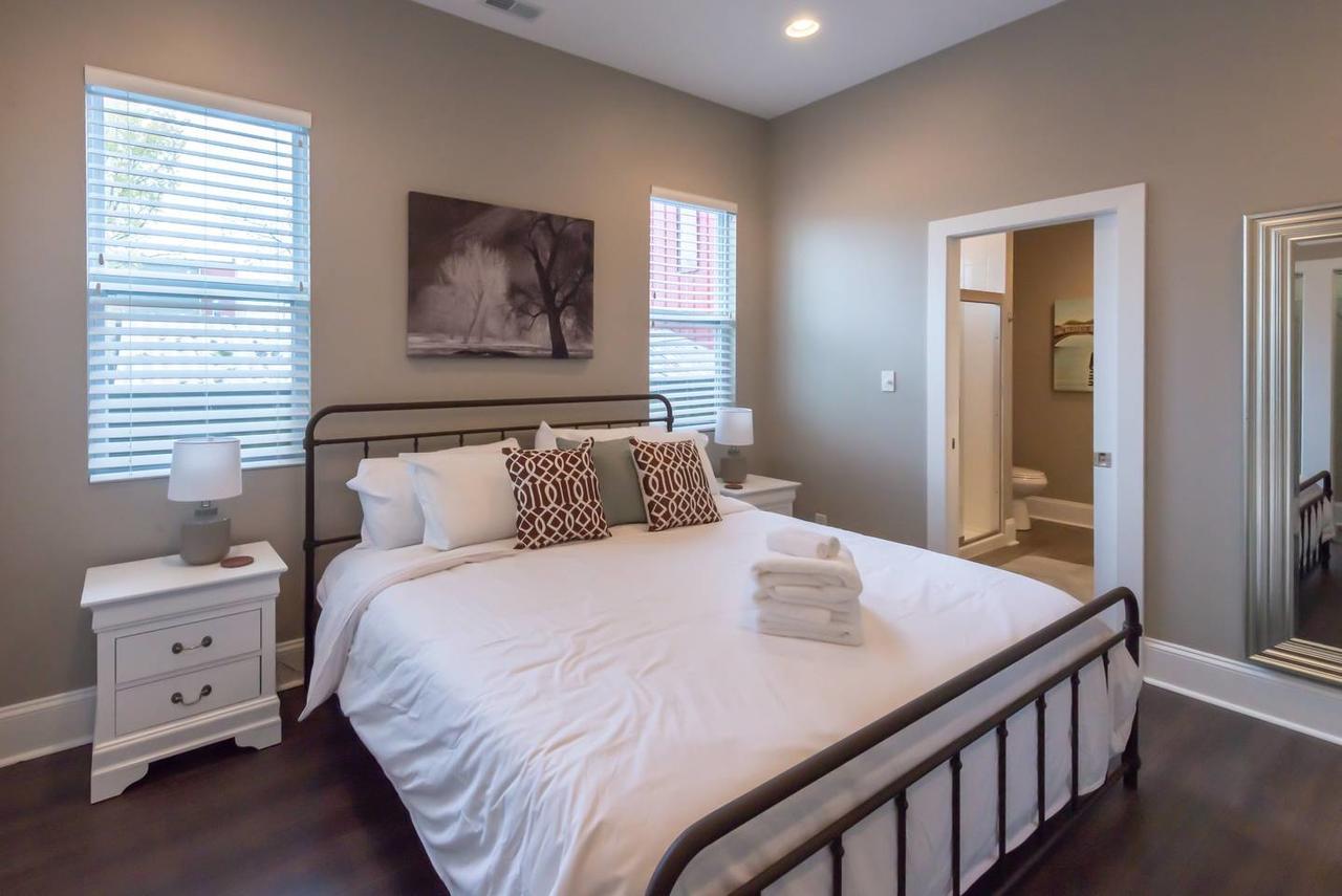 4 Bed 4 Bath Home In Indianapolis
