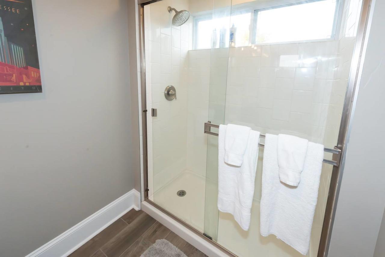 4 Bed 4 Bath Home In Indianapolis - thumb 21