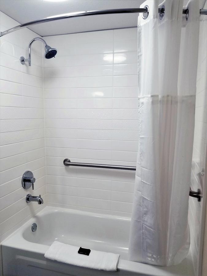 Wingate By Wyndham Bloomington - thumb 16