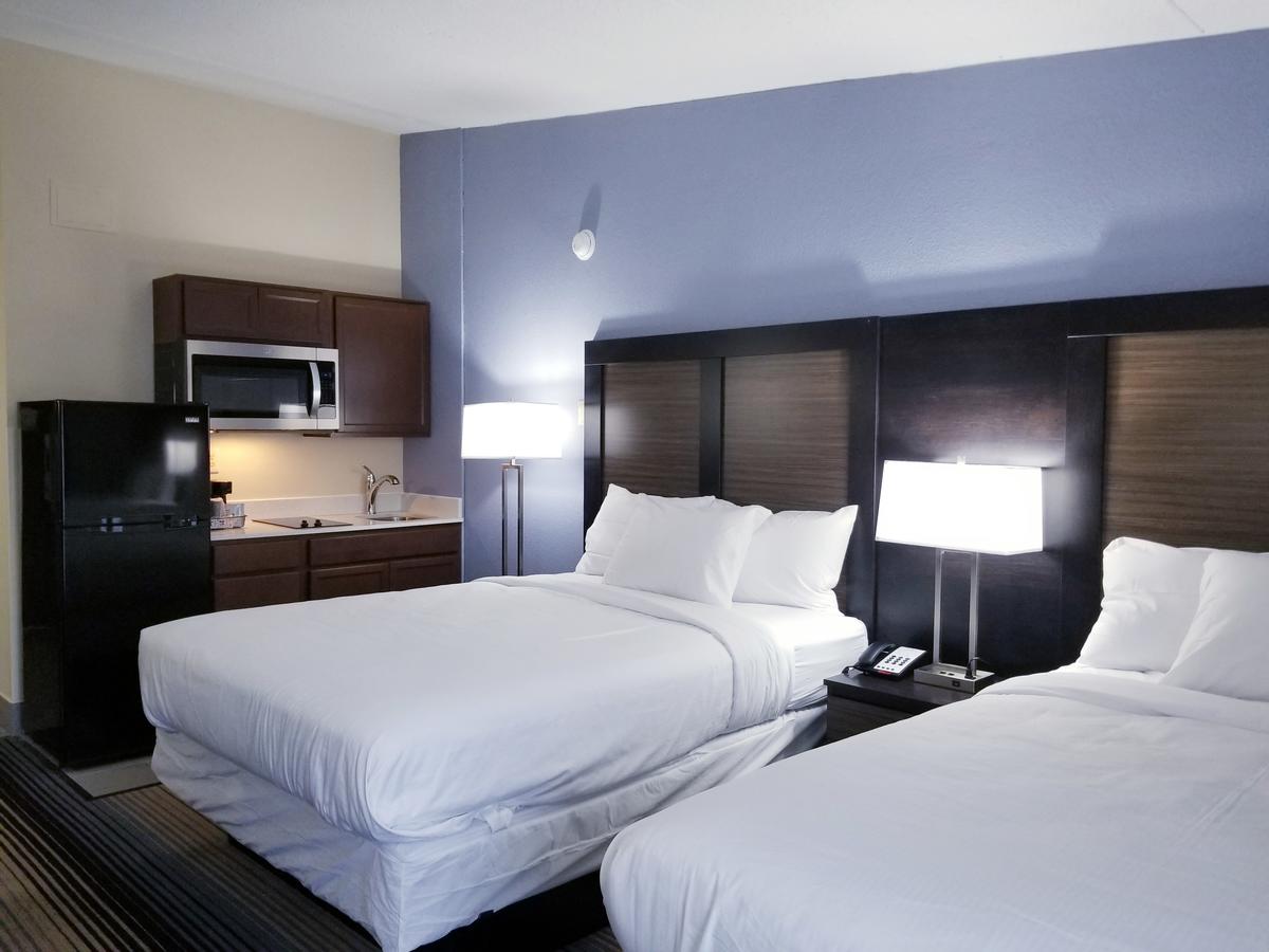 Wingate By Wyndham Bloomington - thumb 6