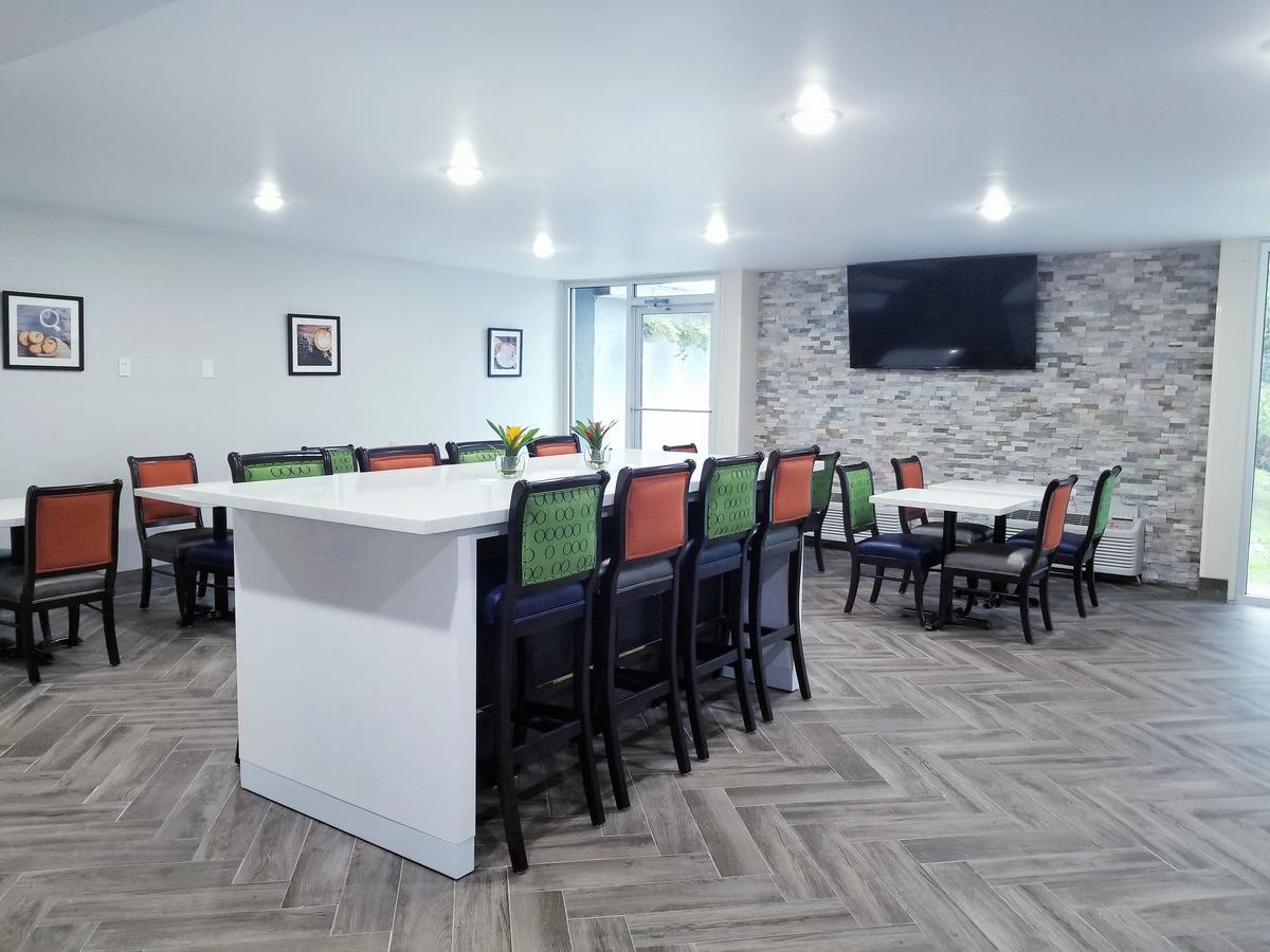 Wingate By Wyndham Bloomington - thumb 20