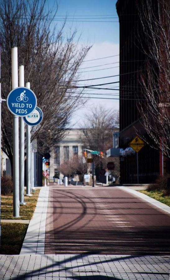 RENOVATED 2BR APT IN HISTORIC DEPARTMENT STORE - thumb 35