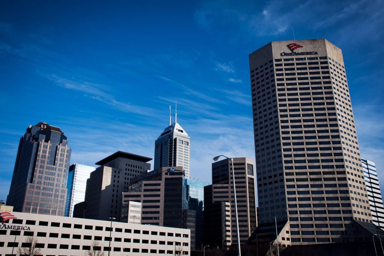 RENOVATED 2BR APT IN HISTORIC DEPARTMENT STORE - thumb 19