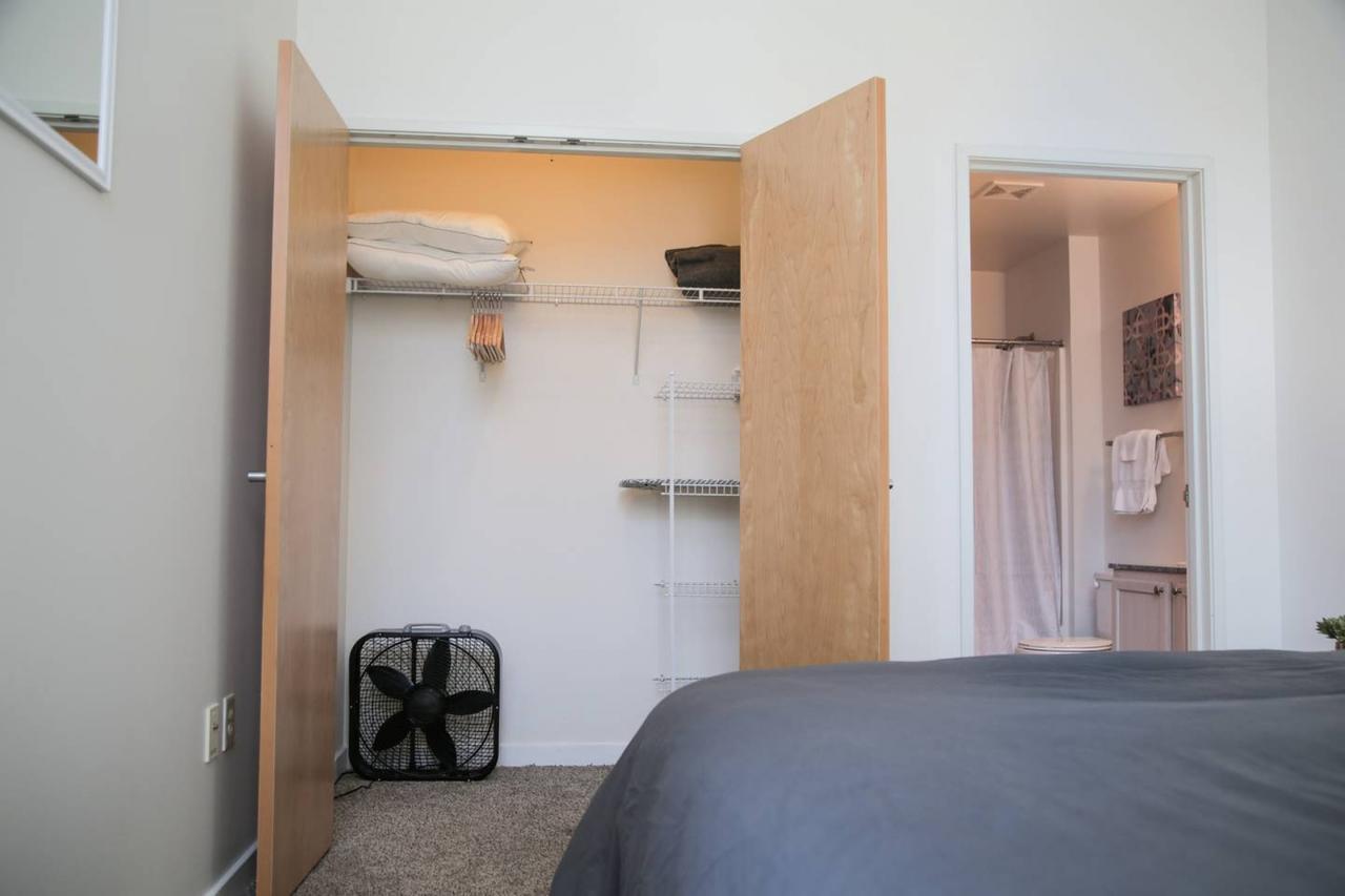 RENOVATED 2BR APT IN HISTORIC DEPARTMENT STORE - thumb 32