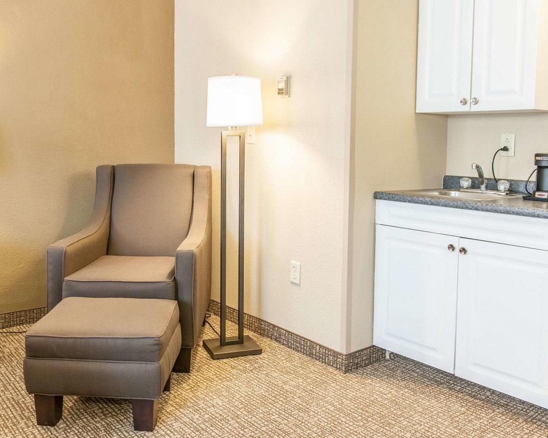 Comfort Inn Madison - thumb 7