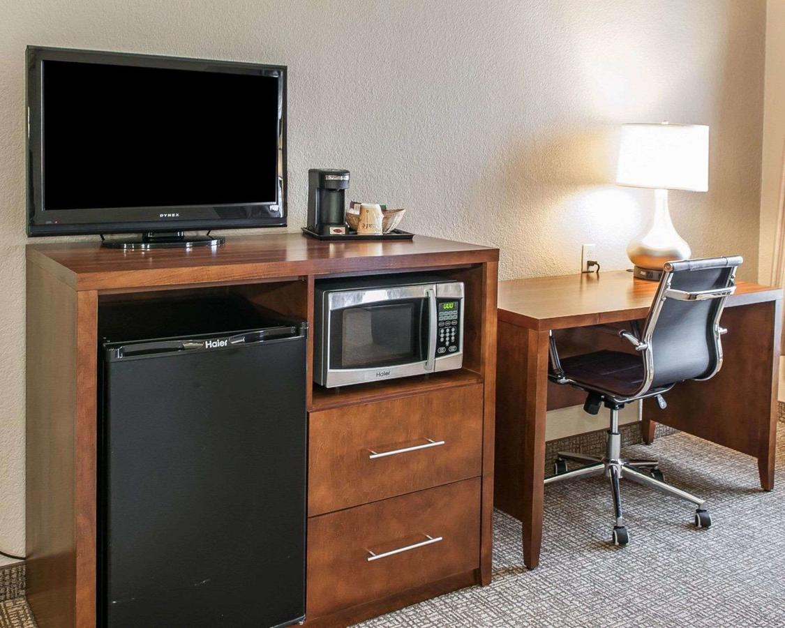 Comfort Inn Madison - thumb 16