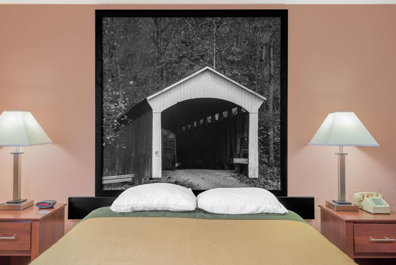 Super 8 By Wyndham Shelbyville - thumb 26