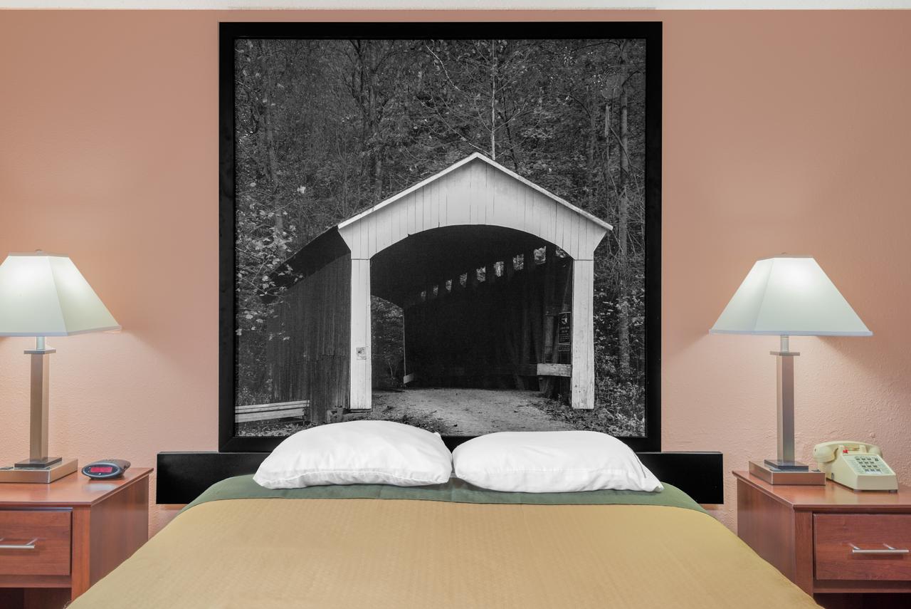 Super 8 By Wyndham Shelbyville - thumb 11