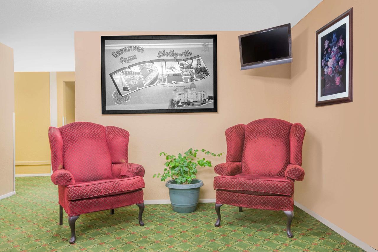 Super 8 By Wyndham Shelbyville - thumb 22