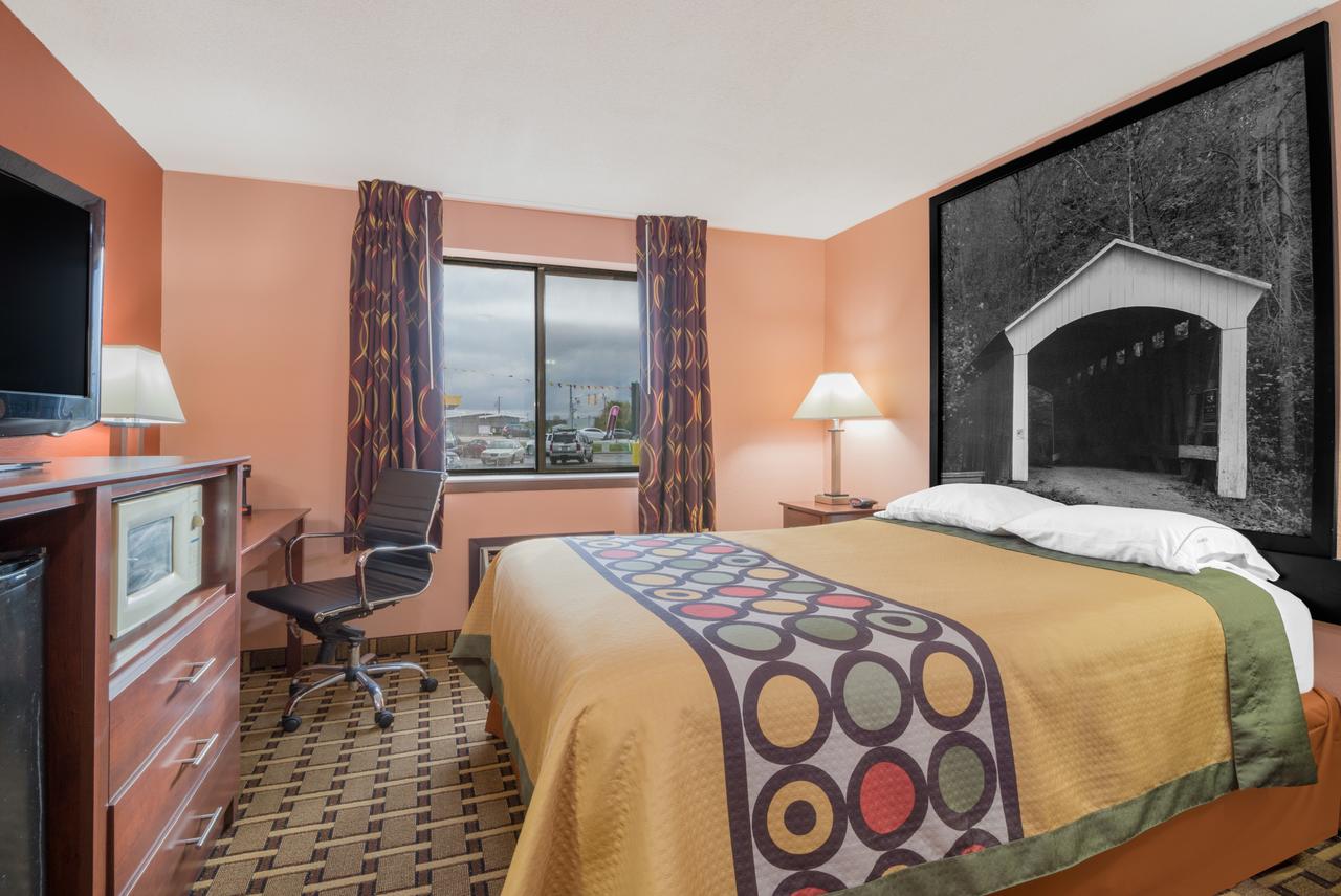 Super 8 By Wyndham Shelbyville - thumb 12