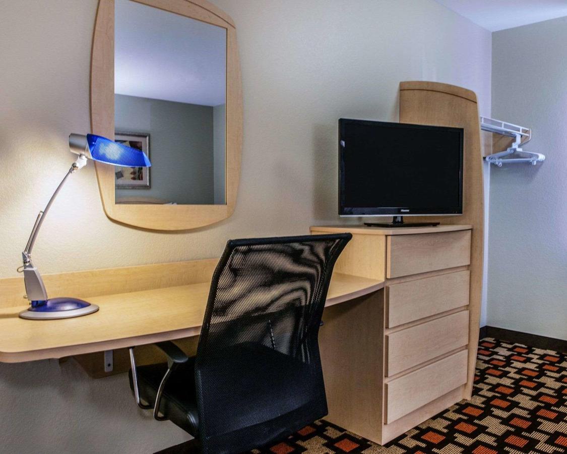 Suburban Extended Stay Northeast - thumb 11