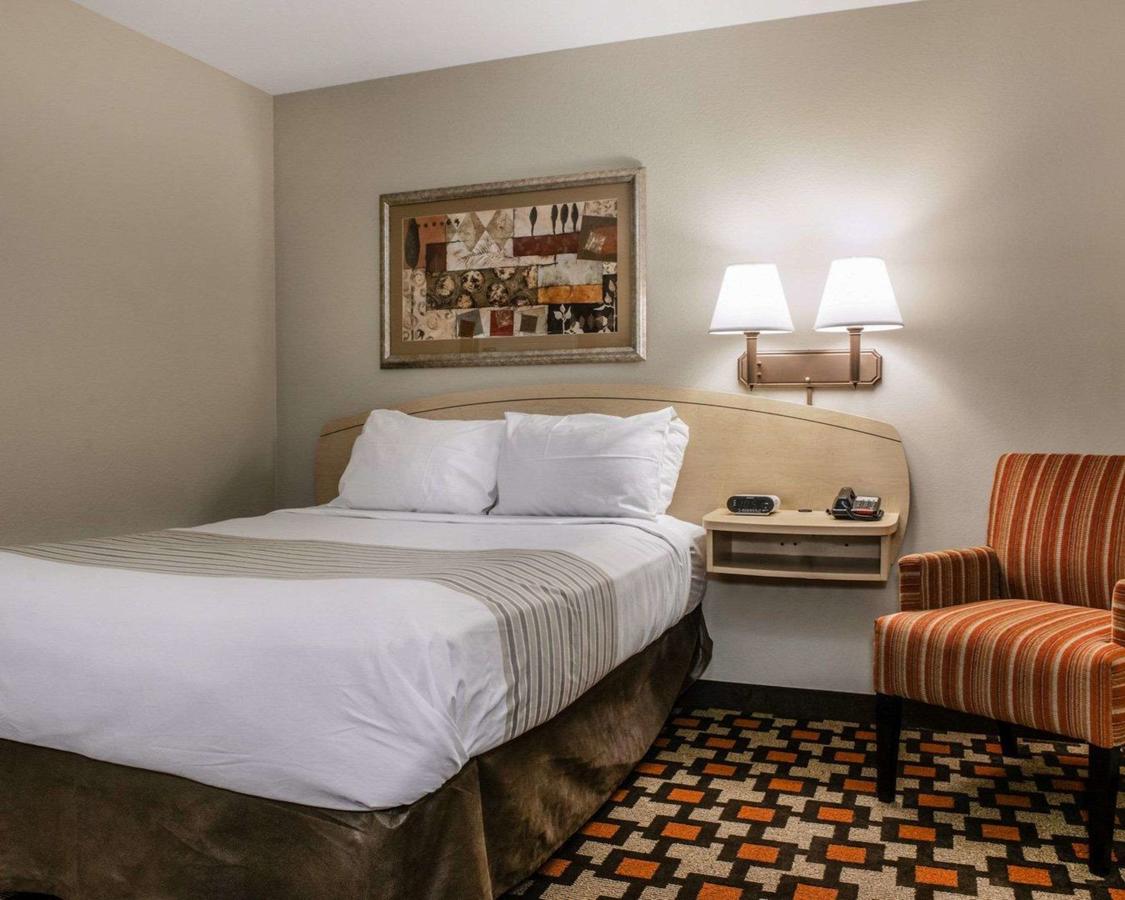Suburban Extended Stay Northeast - thumb 20