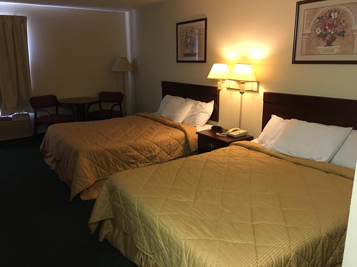 Arlington Inn And Suites - thumb 8