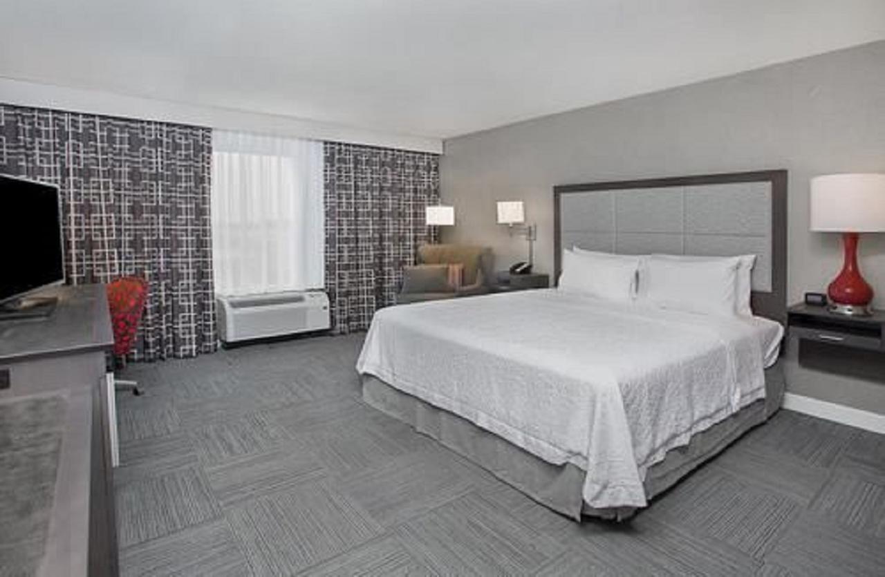 Hampton Inn Vincennes - thumb 18