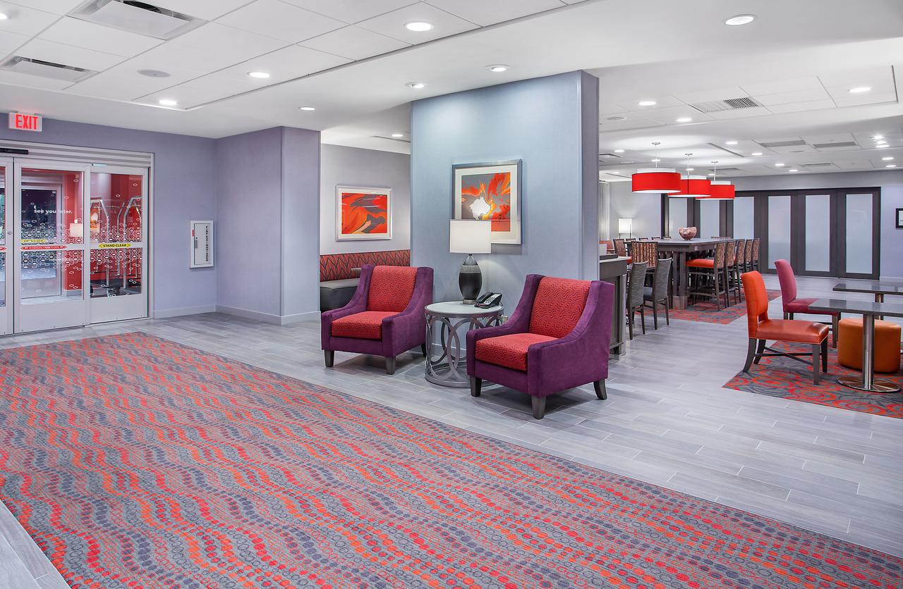 Hampton Inn Vincennes - thumb 10