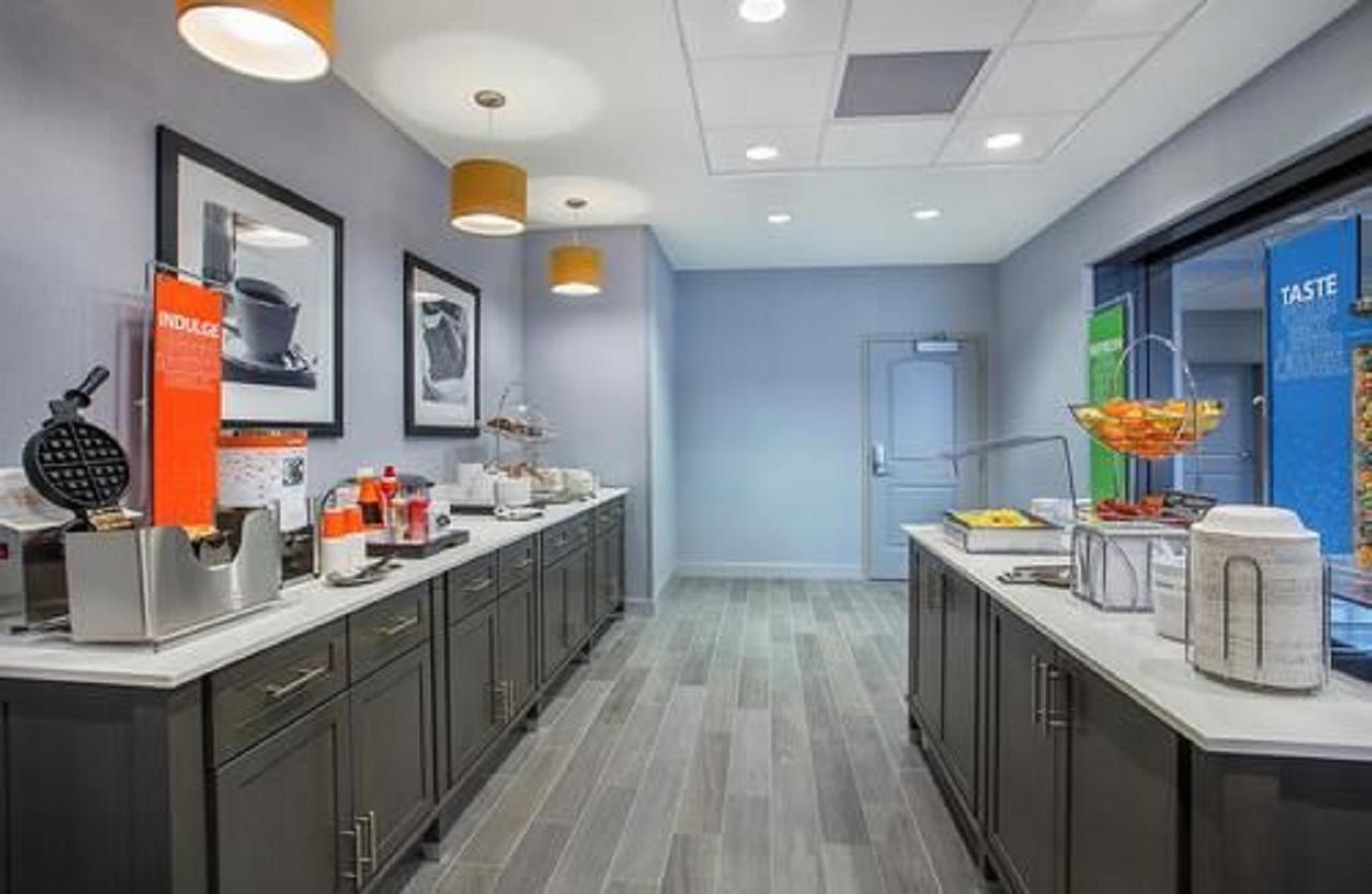 Hampton Inn Vincennes - thumb 5