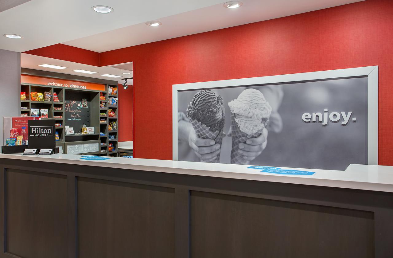 Hampton Inn Vincennes - thumb 2