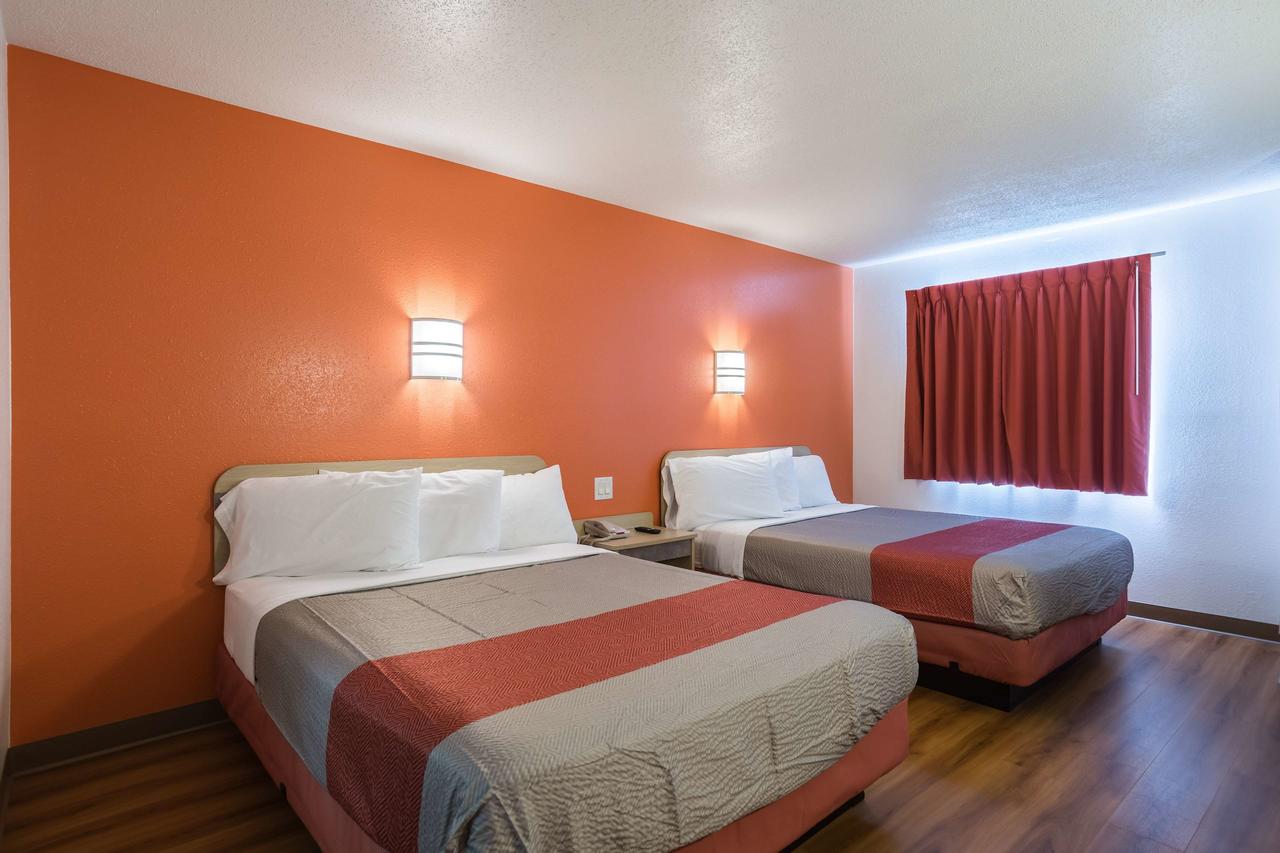 Motel 6 Dale - thumb 34
