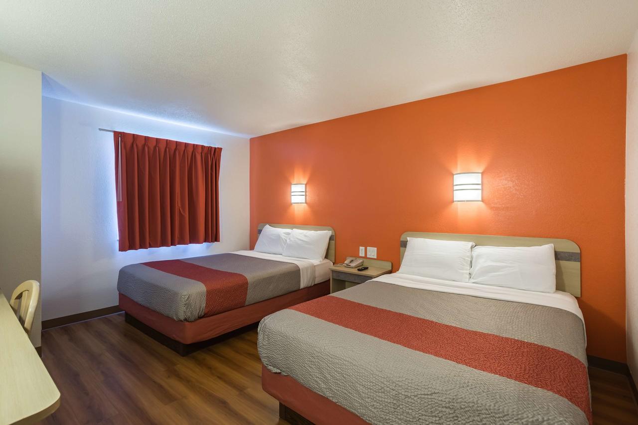 Motel 6 Dale - thumb 30