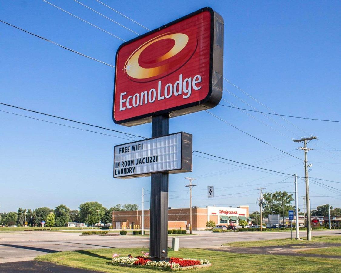 Econo Lodge Elkhart - thumb 2