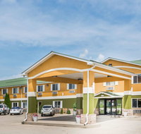 Super 8 by Wyndham Bedford - Accommodation Indiana