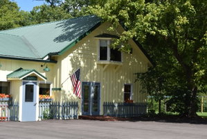 Green Valley Motor Lodge