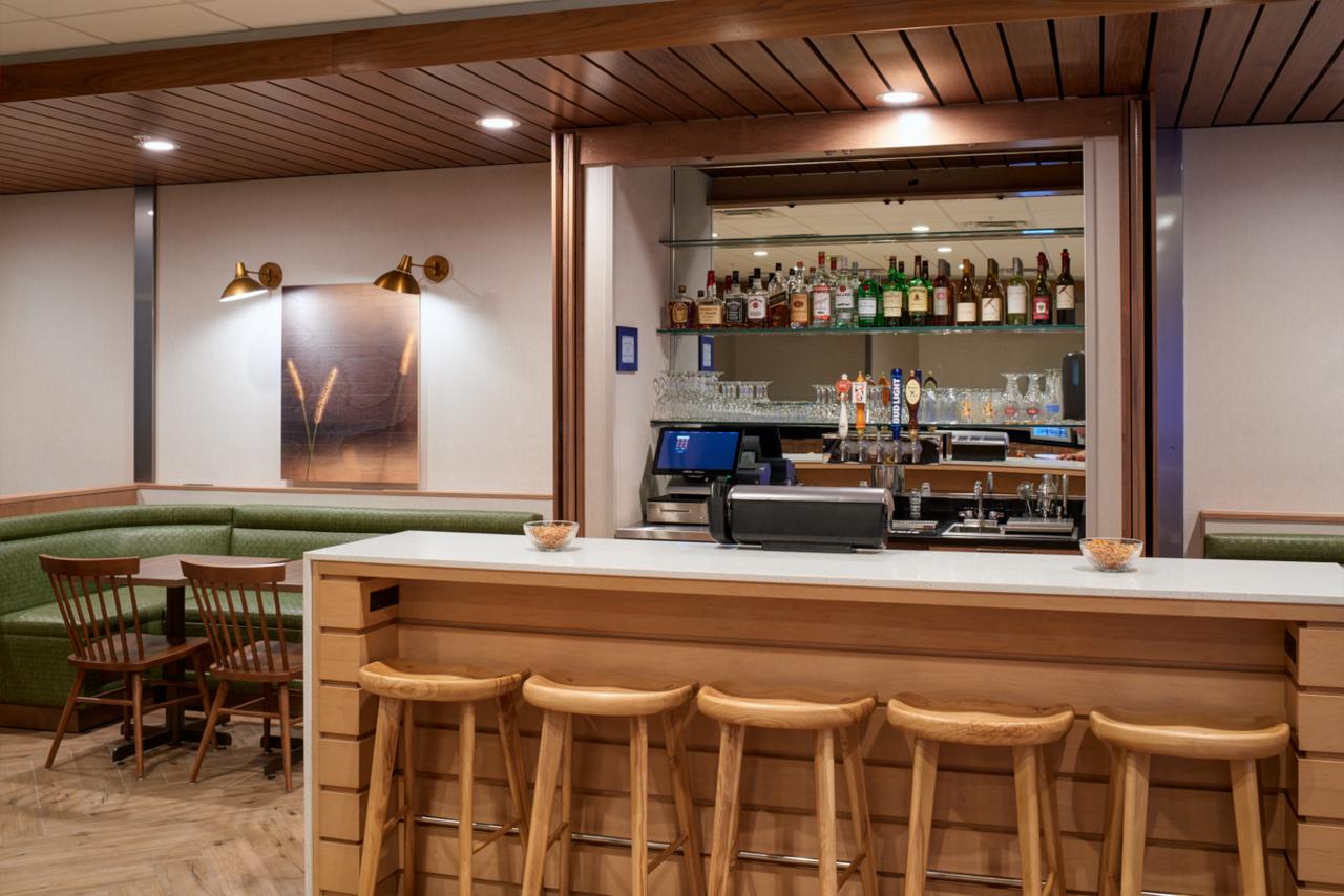 Fairfield Inn & Suites By Marriott Columbus, IN - thumb 3