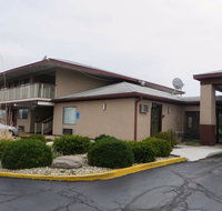 Days Inn by Wyndham Plainfield - Accommodation Indiana