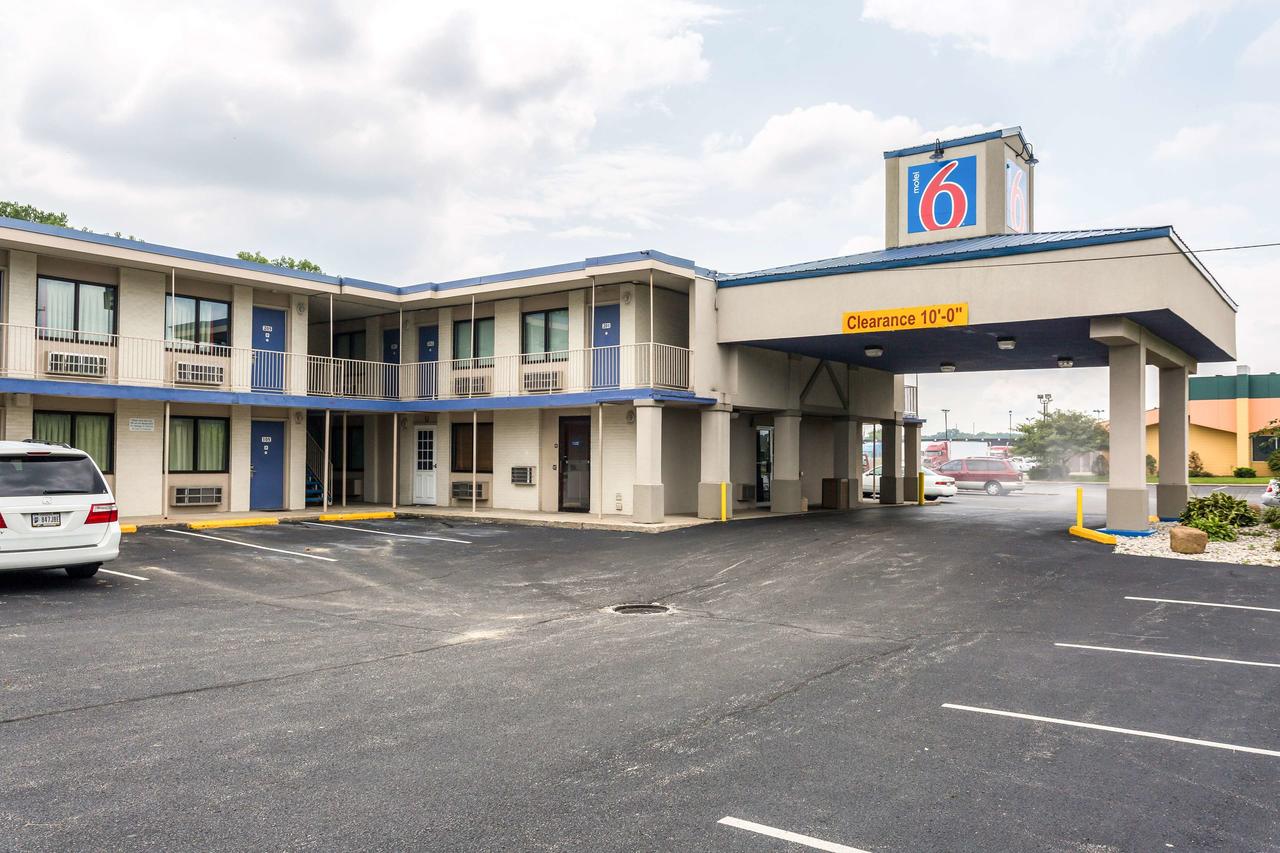 Motel 6 Evansville - thumb 41