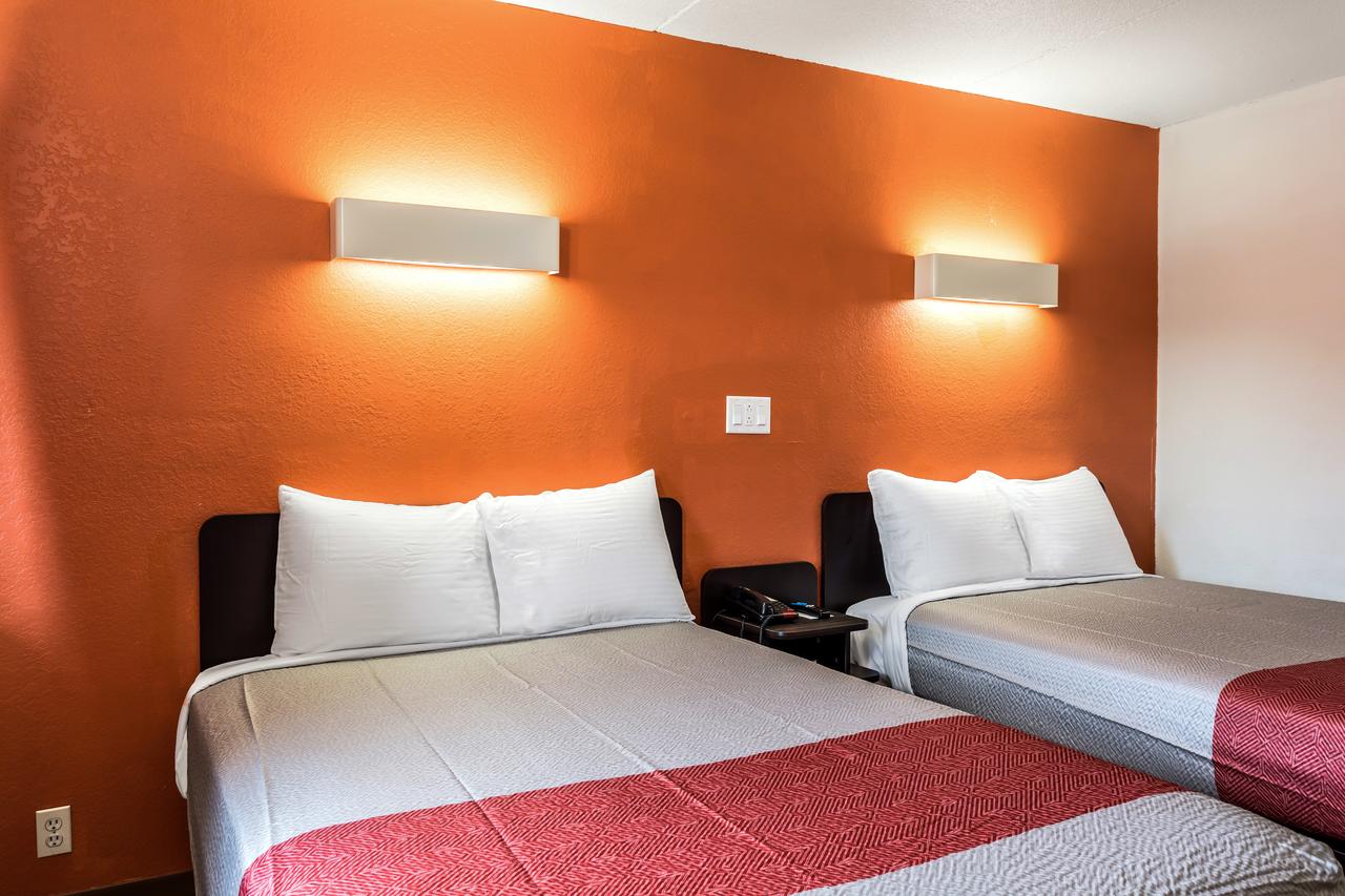 Motel 6 Evansville - thumb 21