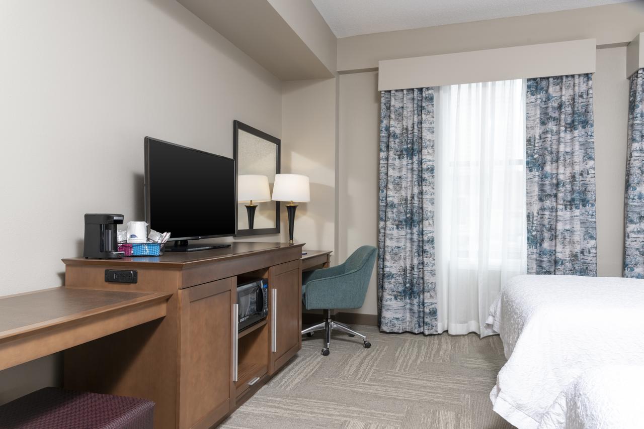 Hampton Inn Indianapolis Downtown Across From Circle Centre - thumb 23