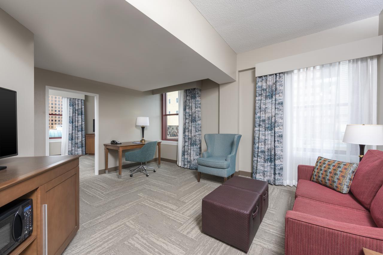 Hampton Inn Indianapolis Downtown Across From Circle Centre - thumb 18