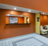Super 8 by Wyndham Crawfordsville - Accommodation Indiana