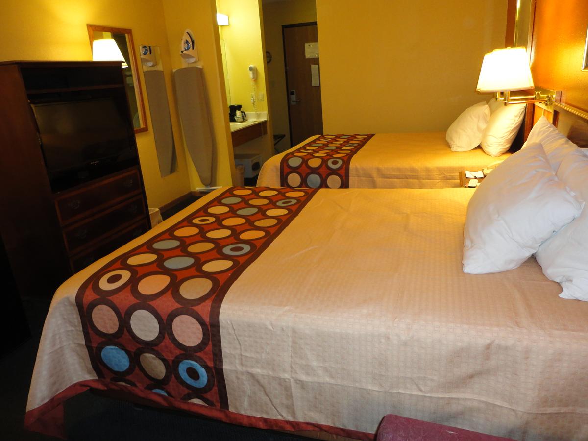 Super 8 By Wyndham Crawfordsville - thumb 6