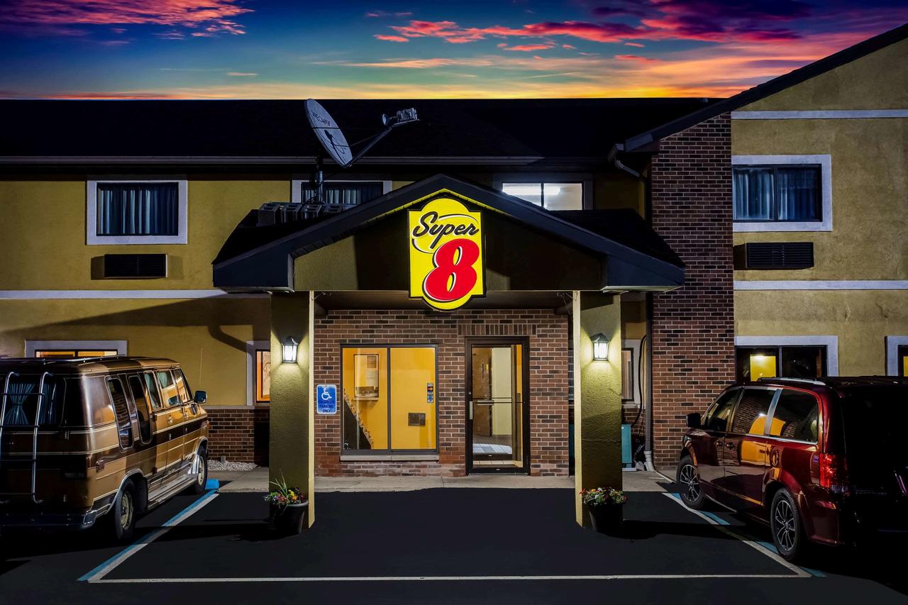 Super 8 By Wyndham Crawfordsville - thumb 17