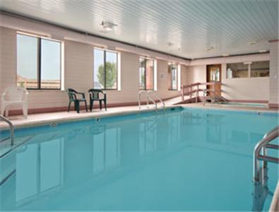 Super 8 By Wyndham Crawfordsville - thumb 2