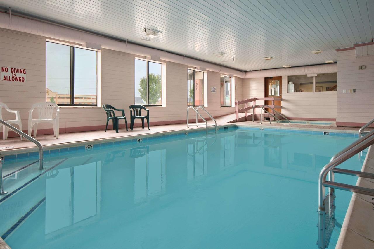 Super 8 By Wyndham Crawfordsville - thumb 15