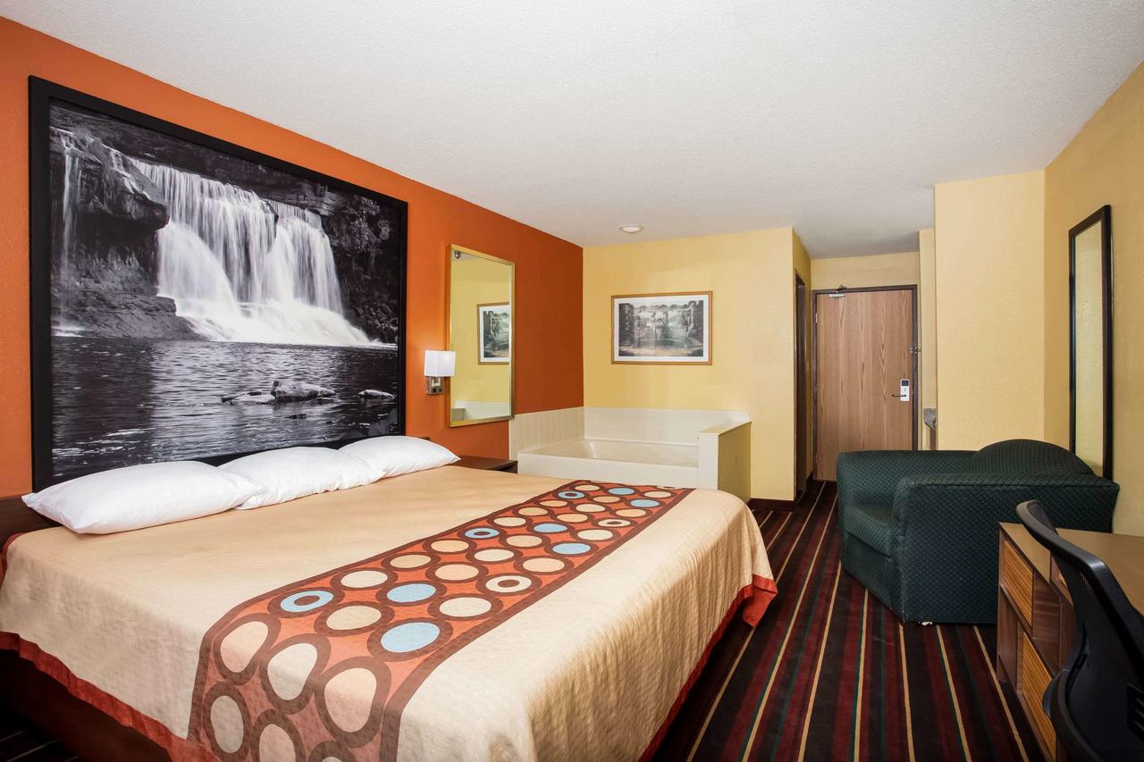 Super 8 By Wyndham Crawfordsville - thumb 23