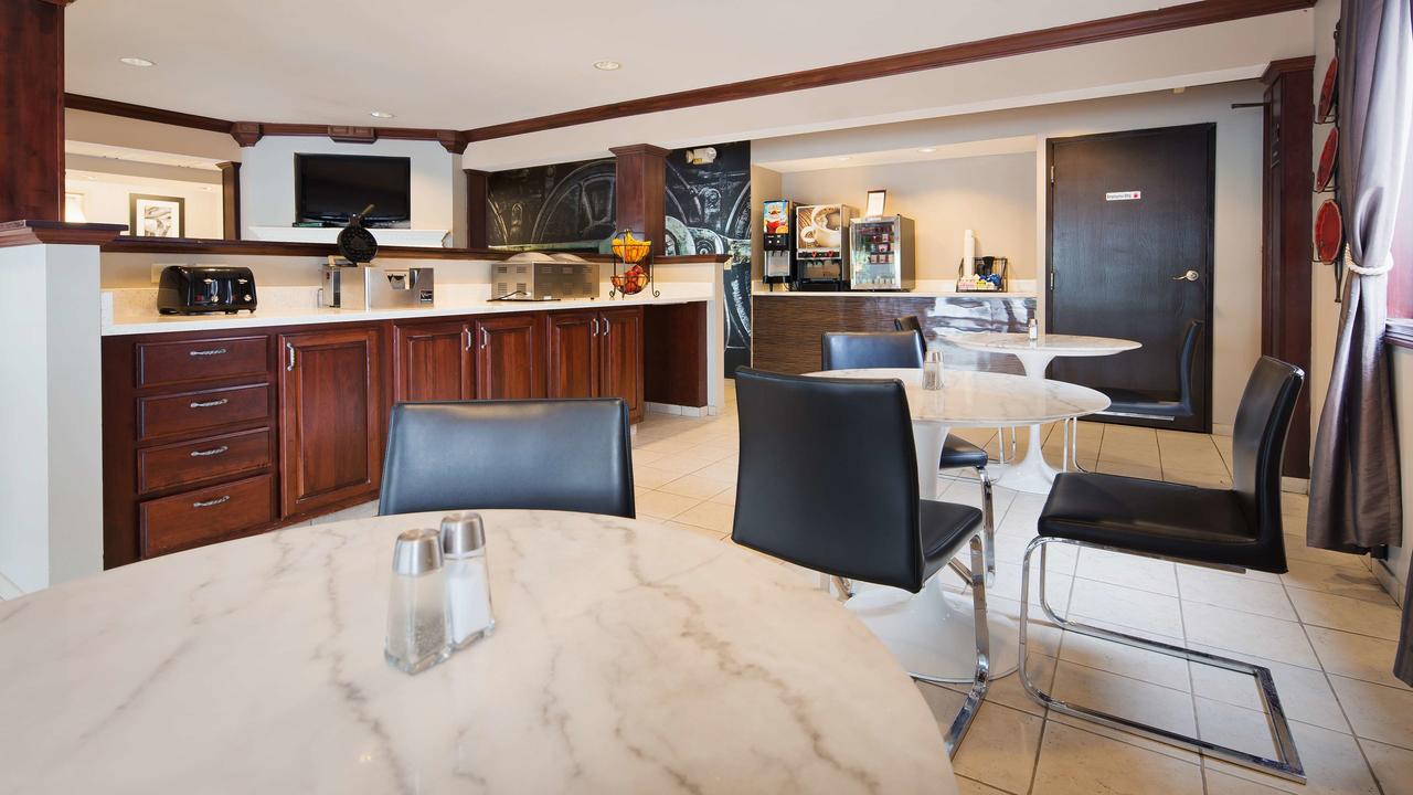 Best Western Edinburgh/Columbus - thumb 39