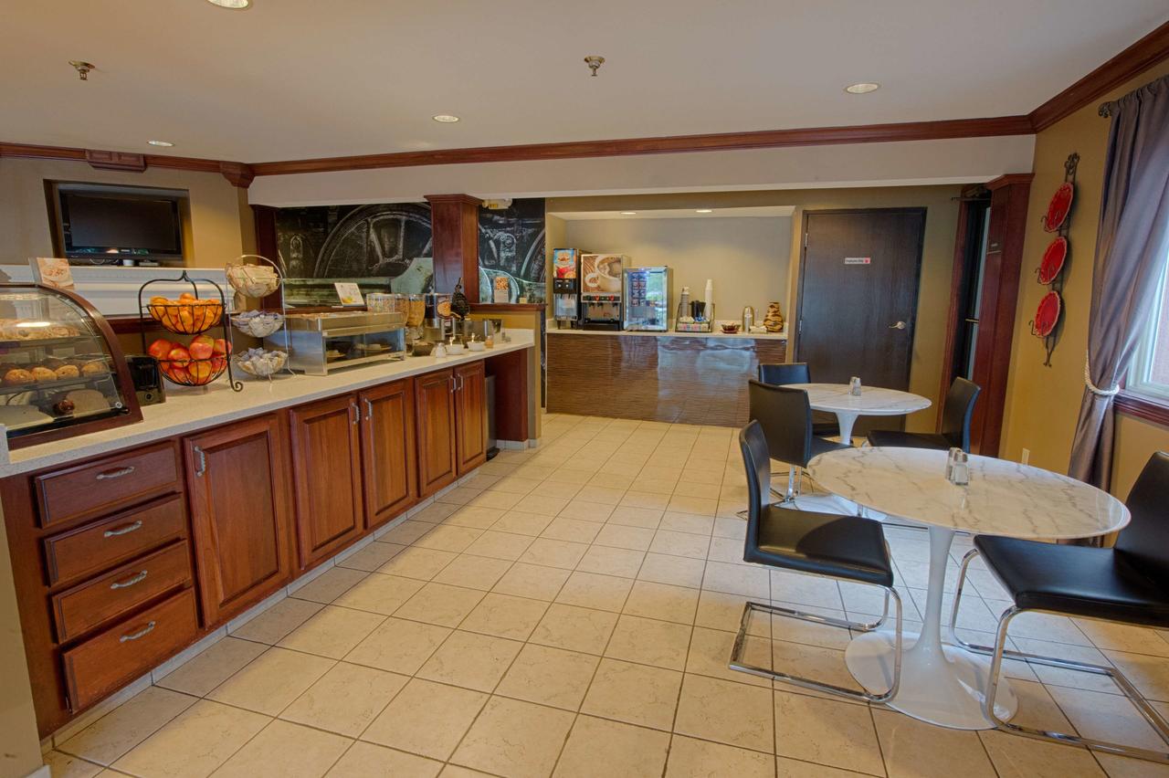 Best Western Edinburgh/Columbus - thumb 27
