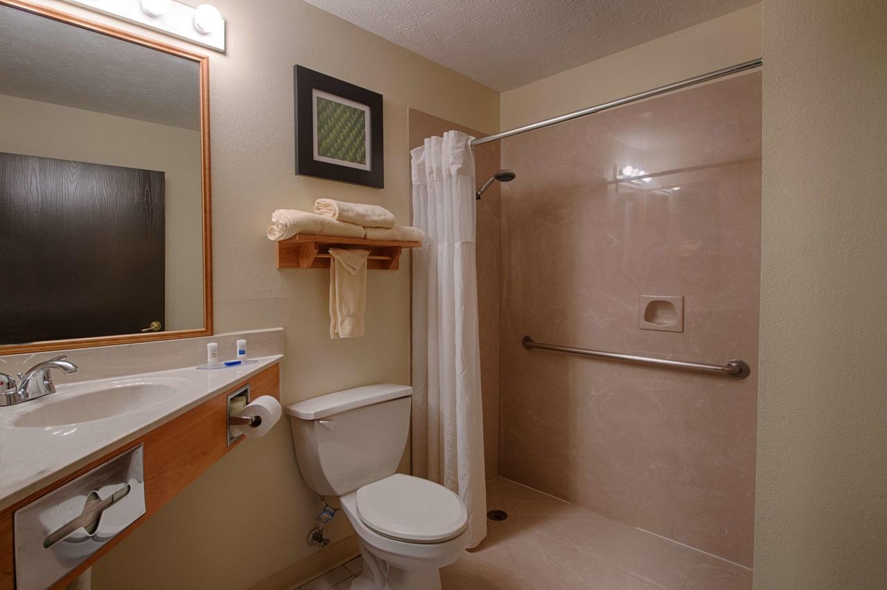 Best Western Edinburgh/Columbus - thumb 11