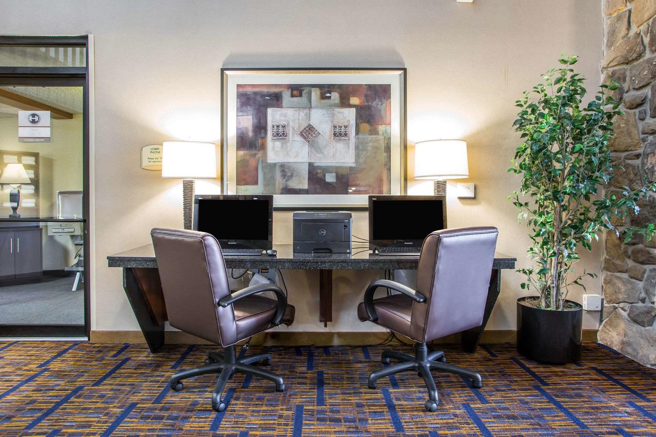 Clarion Inn Merrillville - thumb 6